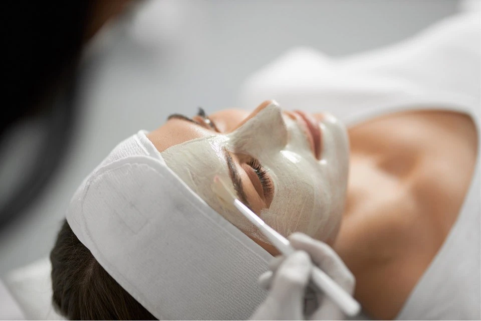 Kompleksowy zabieg masażu z oczyszczaniem twarzy w SkinCareWithMargo
